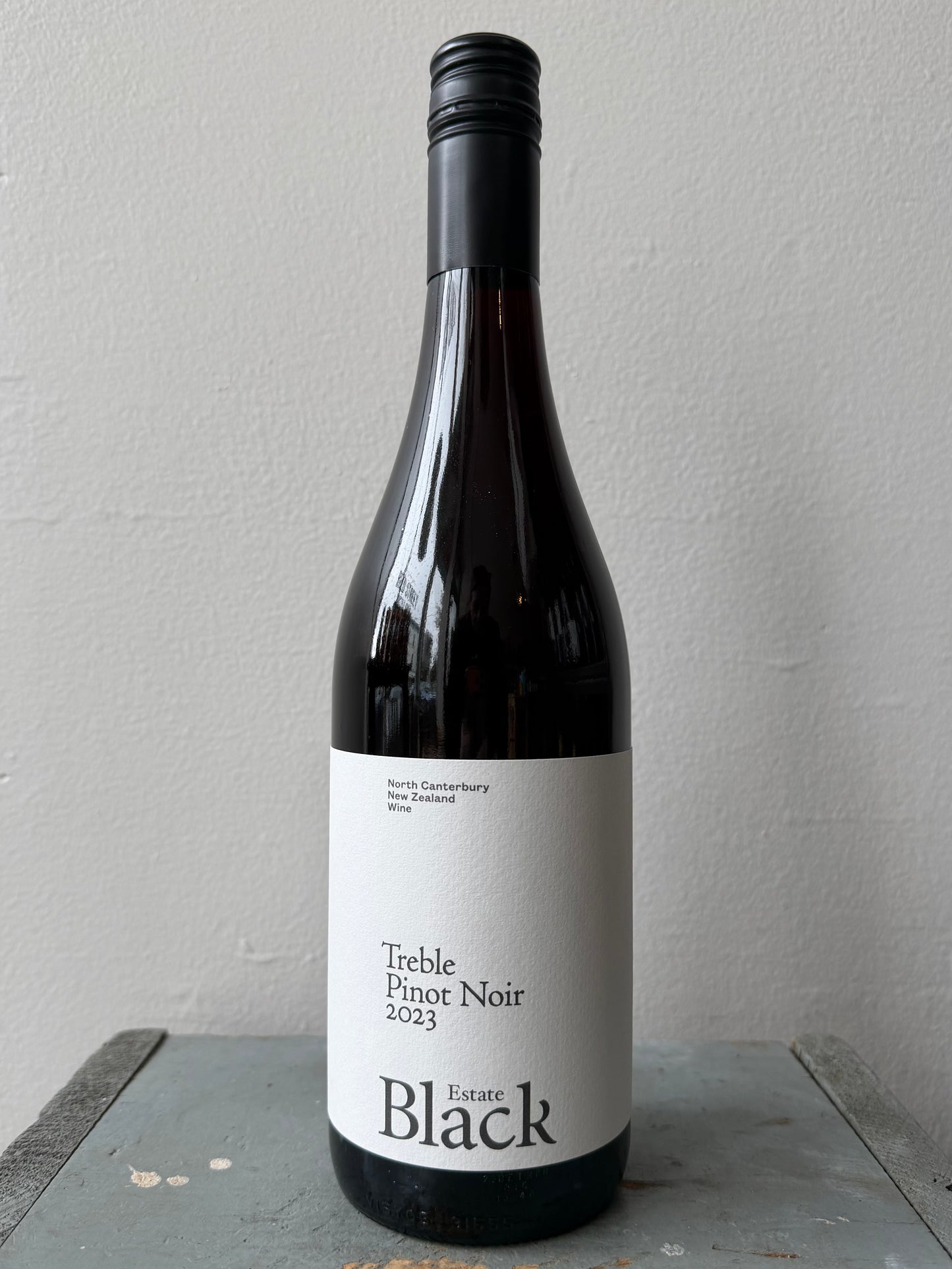 Black Estate, Pinot Noir Treble Canterbury (2023)