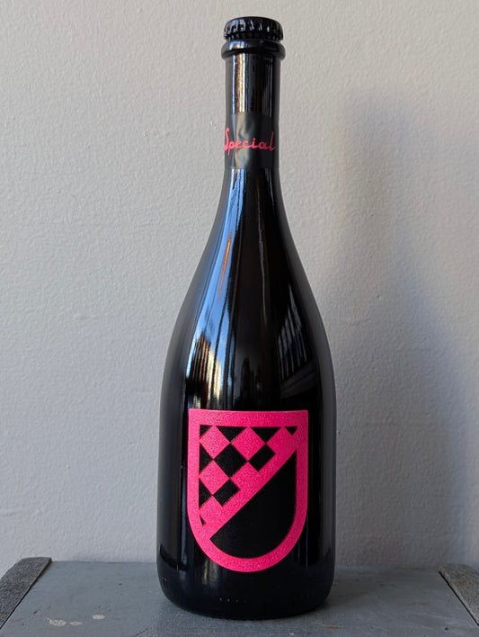 Lucchetti, Pétillant Naturel Rosé (NV)