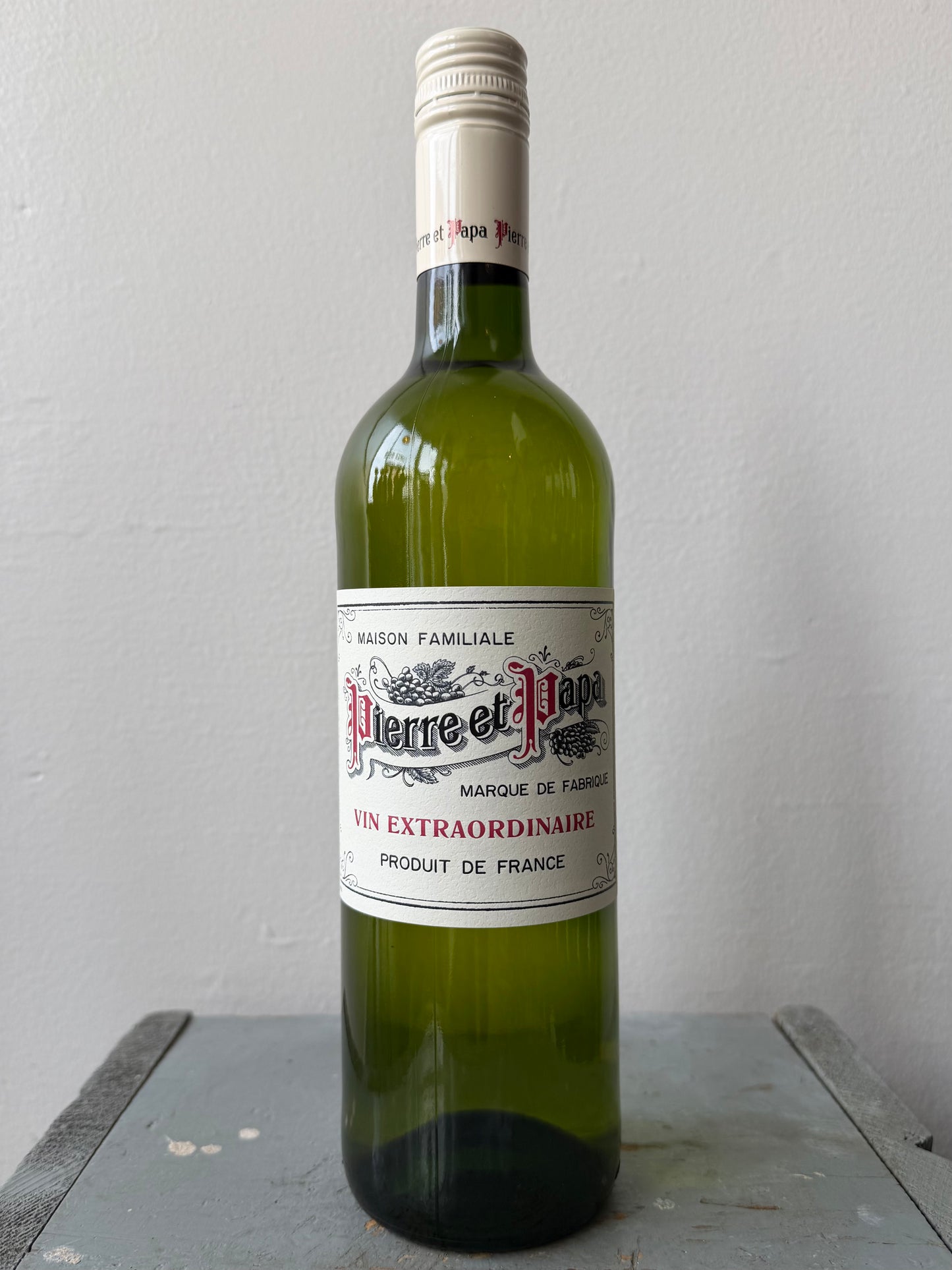 Bottle of Pierre et Papa Vin Extraordinaire White Blend