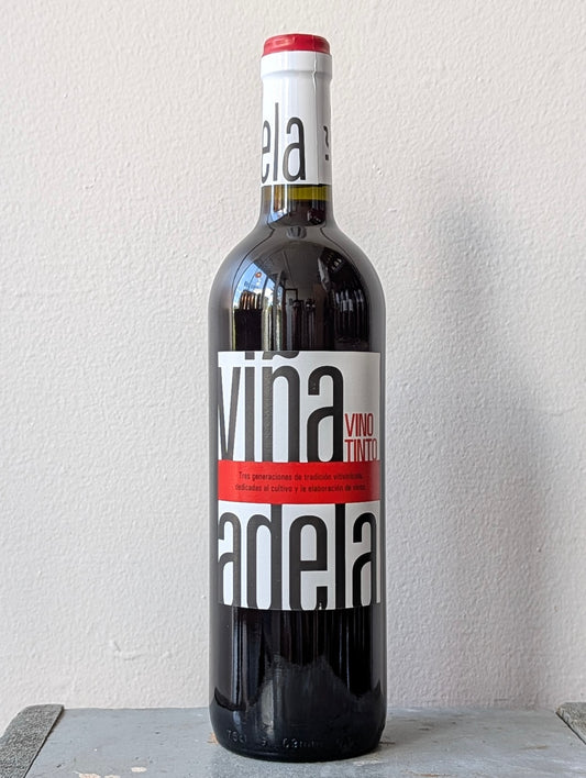 Viña Adela, Vino Tinto (NV)